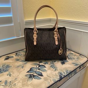 Michael Kors Hamilton Tote Mono